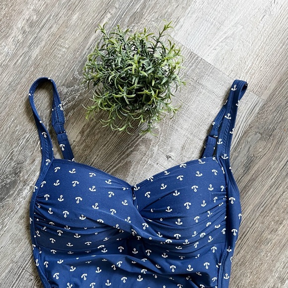 Nip Tuck Anchor Joanne Twist Front Tummy Control One 1 Piece Swimsuit - Picture 3 of 10